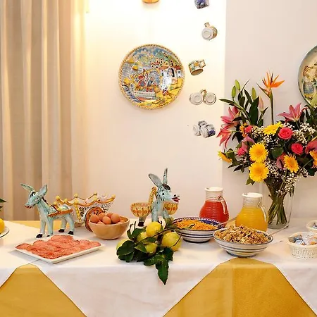 Dei Cavalieri 3* أمالفي