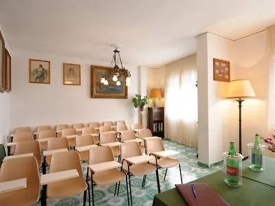 מלון Dei Cavalieri אמאלפי